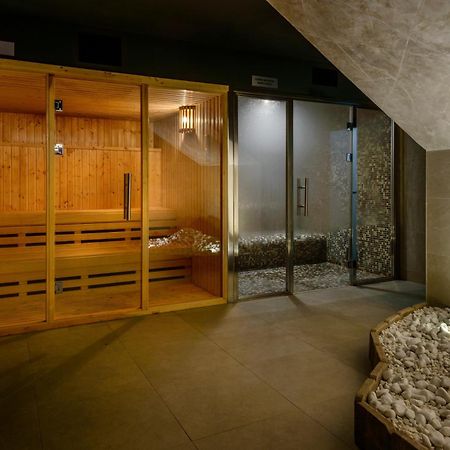 Oroel Hotel & Spa Jaca Ngoại thất bức ảnh